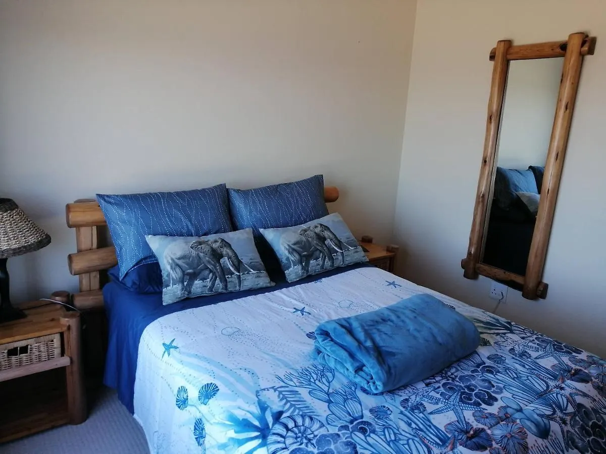 Homestay Froggy At The Pond Apartment Simon's Town